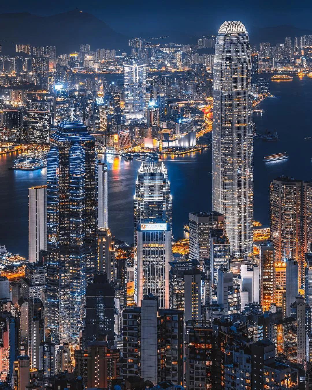 澳門彩市新動(dòng)向，2046年天天開好雞之夜的探索