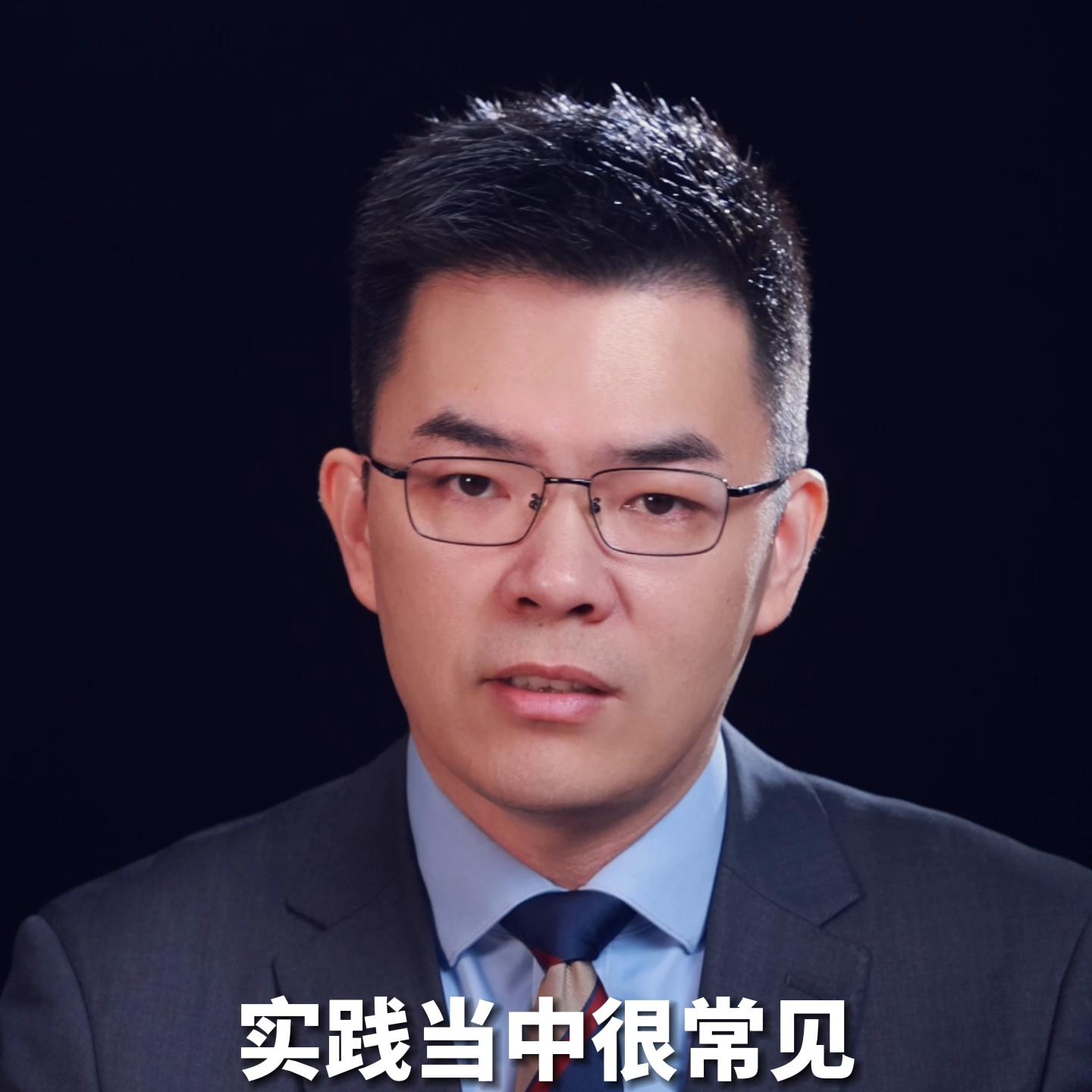 汽車過戶給自家人的溫馨指南，流程詳解與費(fèi)用分析