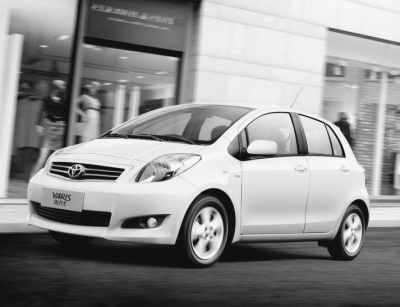 豐田汽車在易車網(wǎng)，品質與創(chuàng)新的完美融合