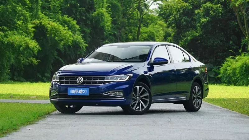 朗逸1.5T領(lǐng)先版與滿溢版的抉擇，一場(chǎng)性能、配置與服務(wù)之爭(zhēng)