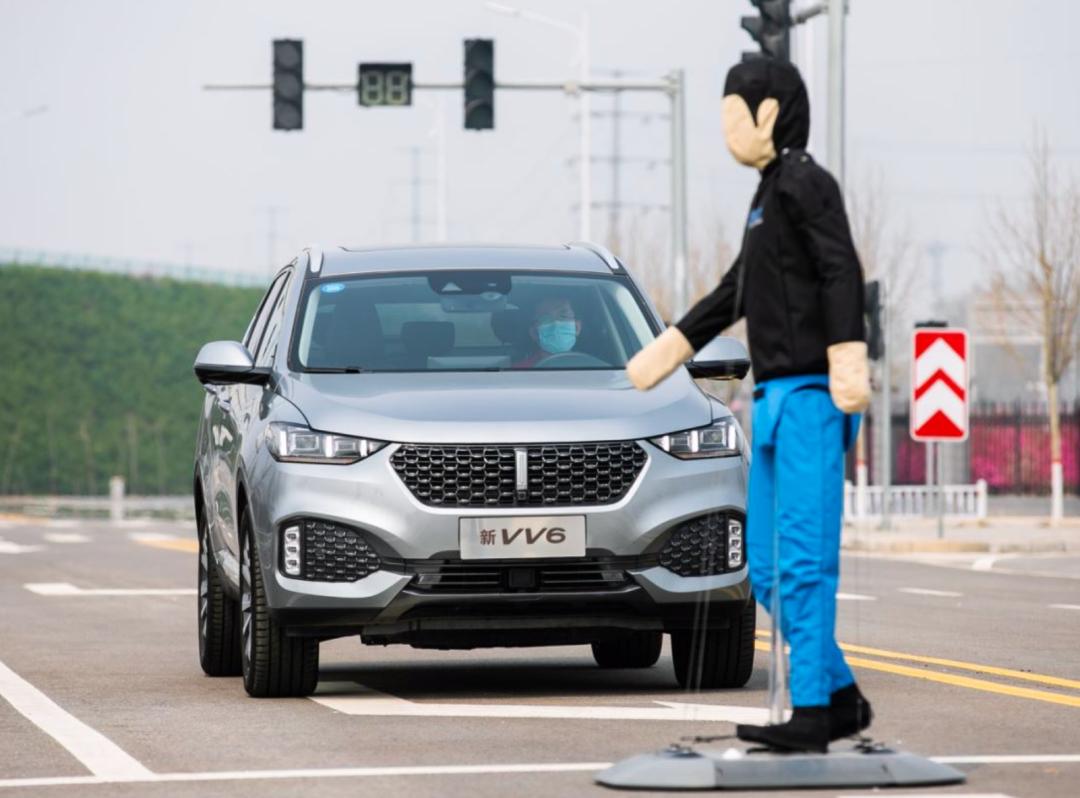 2035年汽車報(bào)價(jià)大全及價(jià)格表，未來(lái)出行的智慧選擇