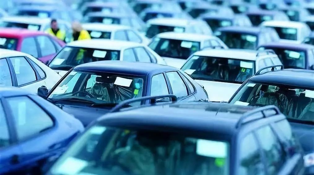 2046年汽車市場展望，探索未來之車的最新報(bào)價(jià)與趨勢——基于對汽車之家官網(wǎng)數(shù)據(jù)的深度分析