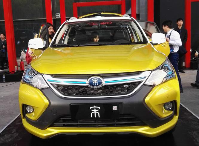 寶馬汽車，經(jīng)典標(biāo)志的魅力與品牌故事