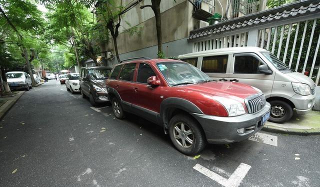 汽車(chē)電瓶虧電恢復(fù)方法