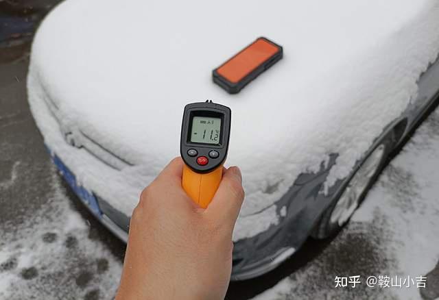 汽車電瓶電量低怎么辦？——實(shí)用指南與應(yīng)急措施