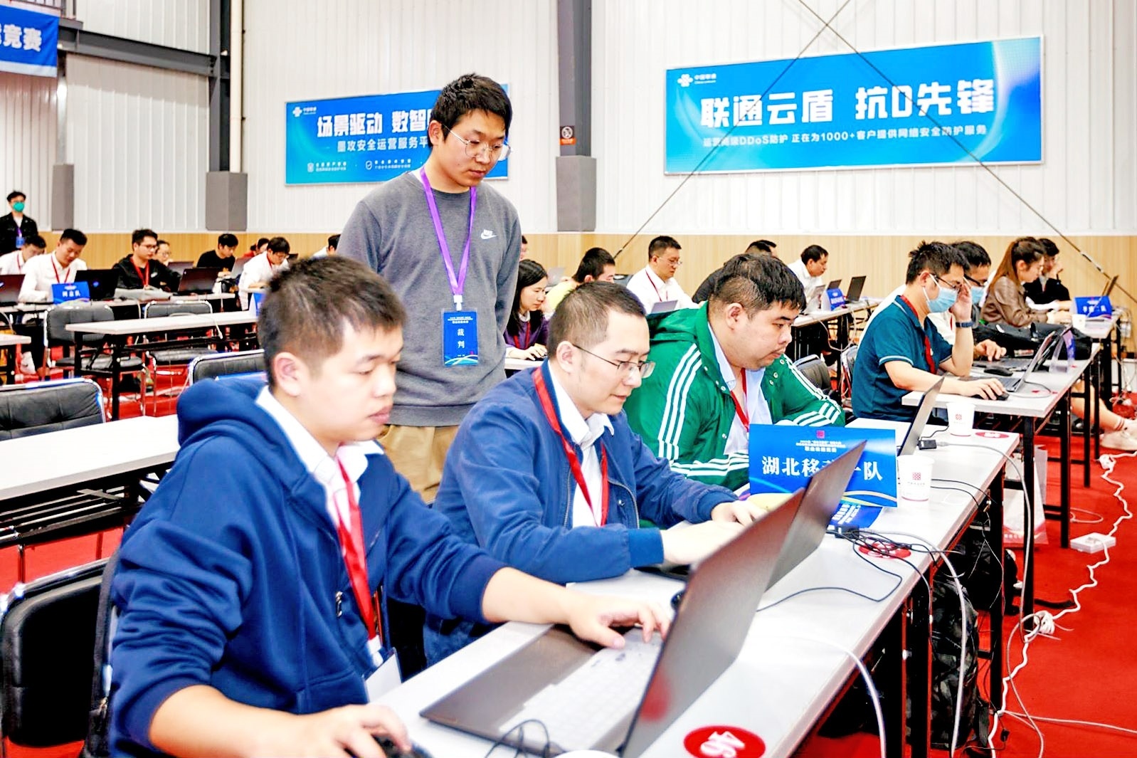 頂尖高手主論壇，解鎖行業(yè)巔峰的秘密頂尖高手論壇+discuz