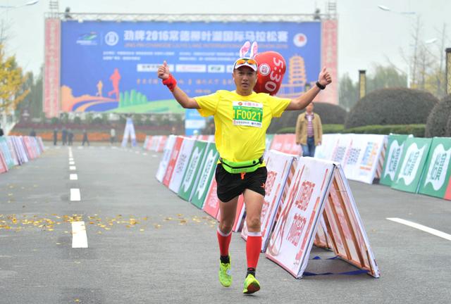探索香港開馬現(xiàn)場直播，下載與體驗(yàn)的雙重盛宴香港開馬開獎現(xiàn)場直播下載